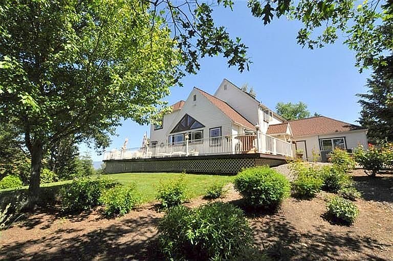 1st image of 157 Placer Hill Dr
