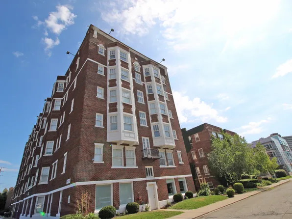 230 E 9th St APT 102, Indianapolis, IN 46204