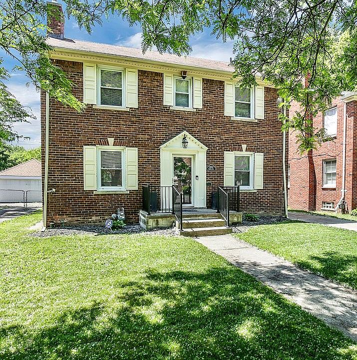 1st image of 16561 Ashton Ave