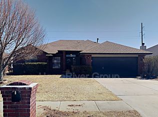3604 Quail Ridge Dr, Moore, OK 73160