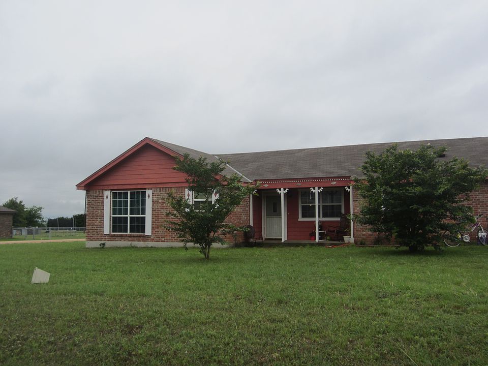 2nd image of 15284 Kari Ln