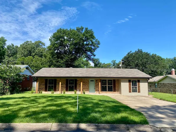 1812 N James St, Jacksonville, AR 72076