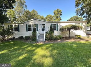 22 Rainbow Cir, Elizabethtown, PA 17022