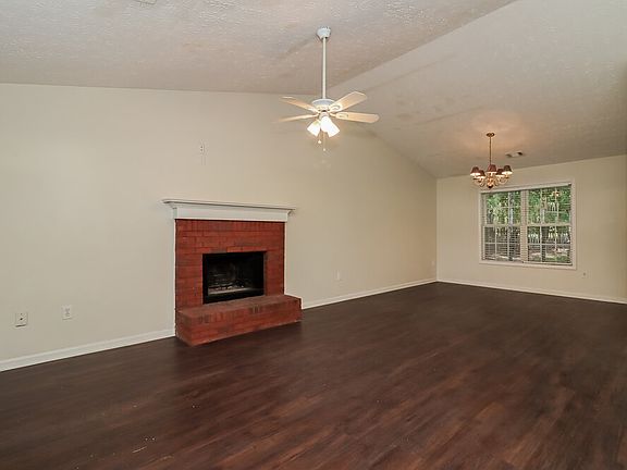 5th image of 4110 Eden Valley Dr