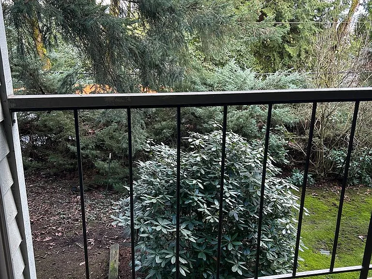 4737 W Lake Sammamish Pkwy SE #A202 — Photo 20