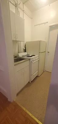 Rented by Manhattan Best Realty, Inc. | media 3