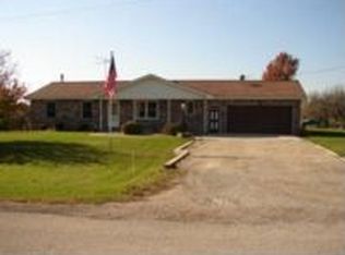 8797 Melissa Ct, Dubuque, IA 52003