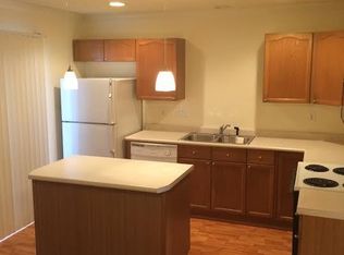 5809 Cougar Ln, Charlotte, NC 28269