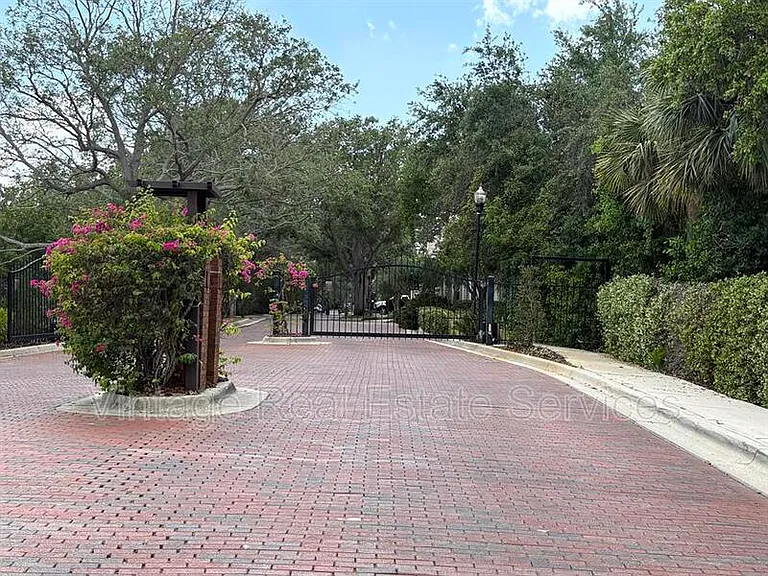 2856 Bayshore Trails Dr — Photo 30