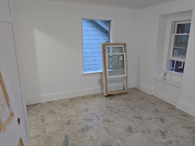 912 N Orange St — Photo 14