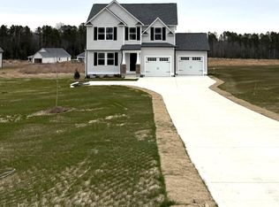 781 Sherrill Farm Dr, Benson, NC 27504