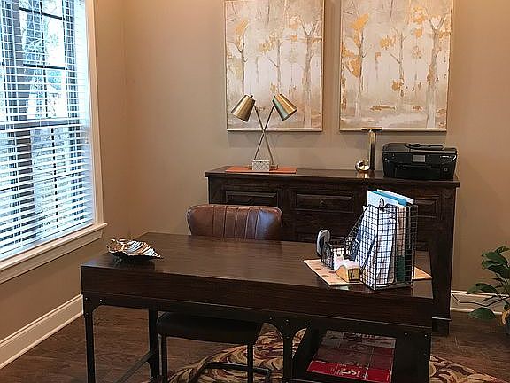 Office/bedroom