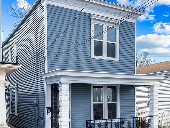 2nd image of 2628 Bank St