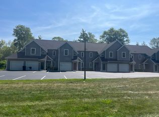2074 Community Ln APT 102, Ontario, NY 14519