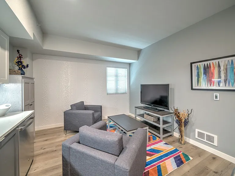 EXPERIENCE The Den & ALL it has to Offer! Now leasing for June 2026! — Photo 54