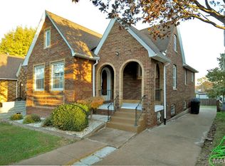 6414 West Ct, Saint Louis, MO 63116