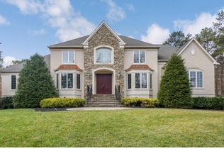 16 Catamount Dr, Medford, NJ 08055