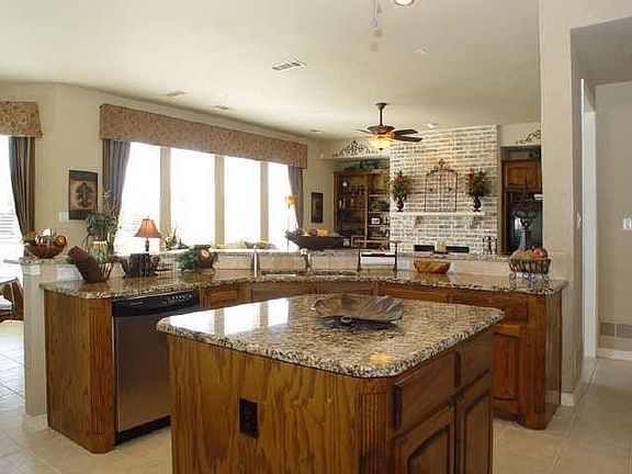 4th image of 1710 Highland Meadows Dr