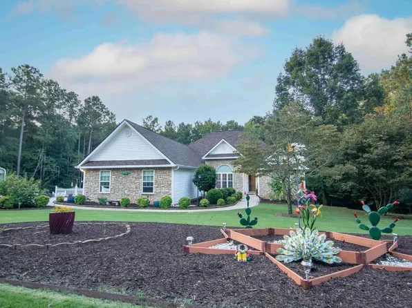 40 Pecan Ct, Winterville, GA 30683