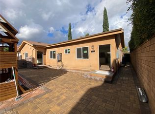 18543 Ingomar St, Reseda, CA 91335
