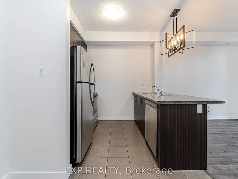 125 Shoreview Pl #121 — Photo 4