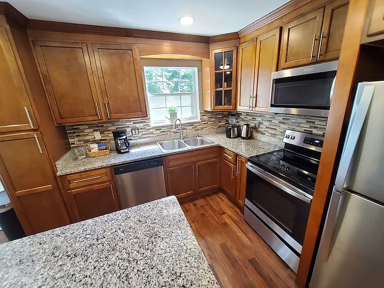 1231 Village Dr — Photo 11