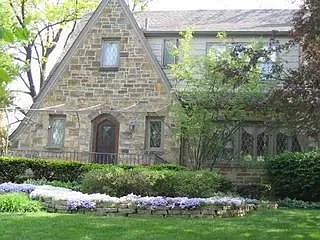 1961 Berkshire Rd photo 1