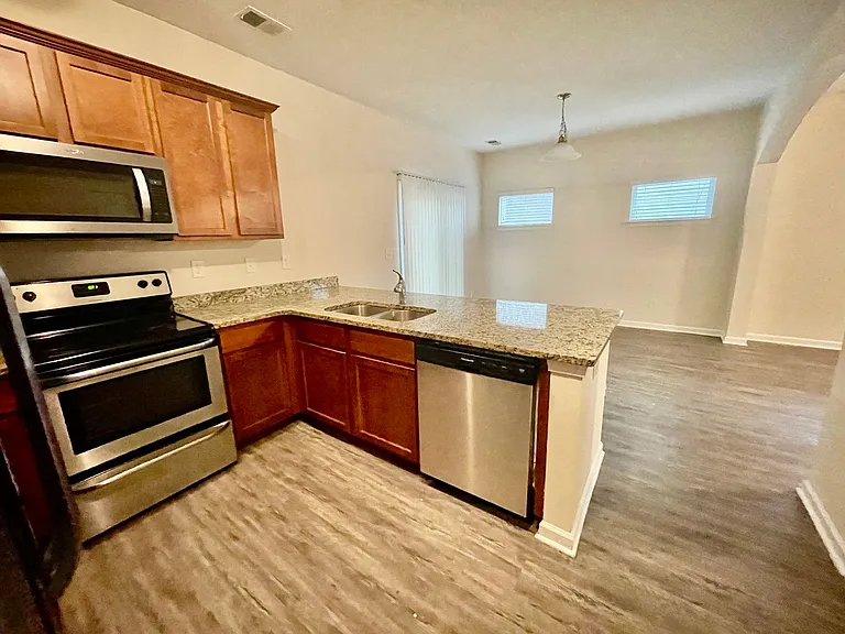 243 Village Creek Way — Photo 7