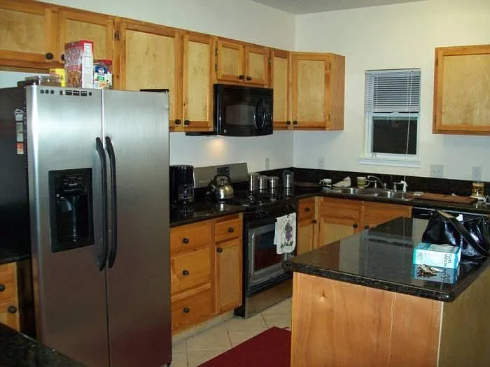 1 bed, 150 sqft, $750 — Photo 2