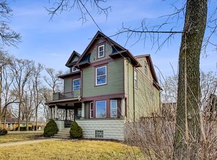 207 Center Rd, Frankfort, IL 60423