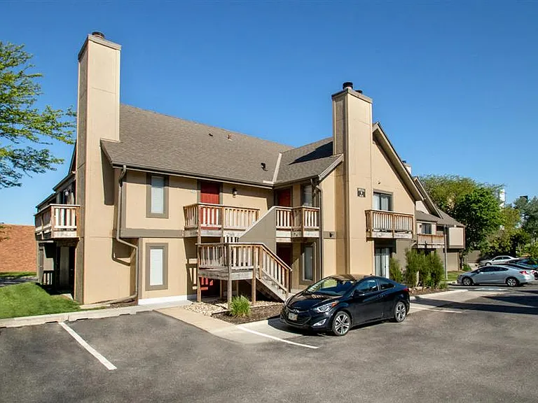 Aspen Lofts/West — Photo 1