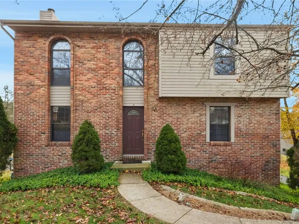 912 Glenwood Ct, Cranberry Township, PA 16066
