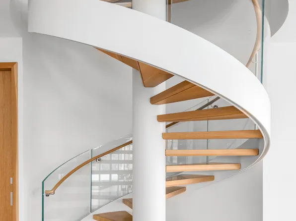 565 Broome Street image 14 of 22