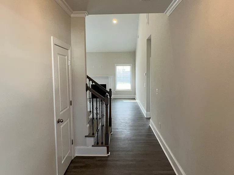 1102 Cavil Hollins Ct — Photo 8