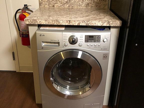 5th image of 3000 Bridge Ave Unit 204