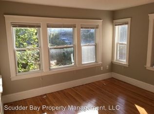 15 Hillside St #1, Worcester, MA 01610