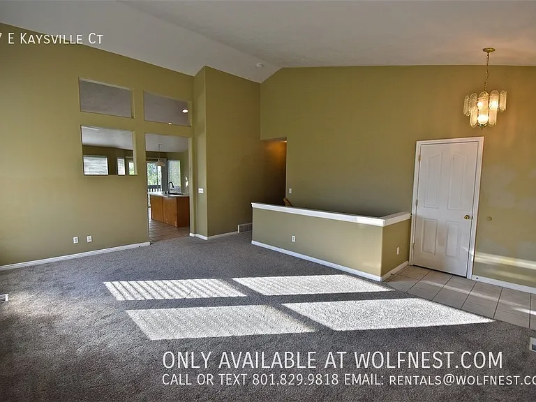 77 E Kaysville Ct — Photo 4