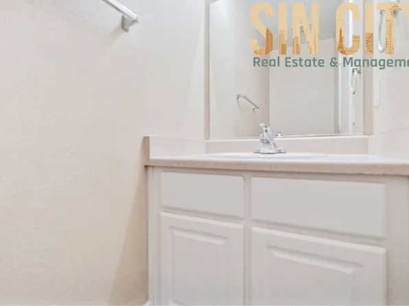 5022 Sapphire Light St, North Las Vegas, NV 89081