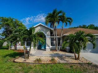 12795 Kingsway Rd, Wellington, FL 33414