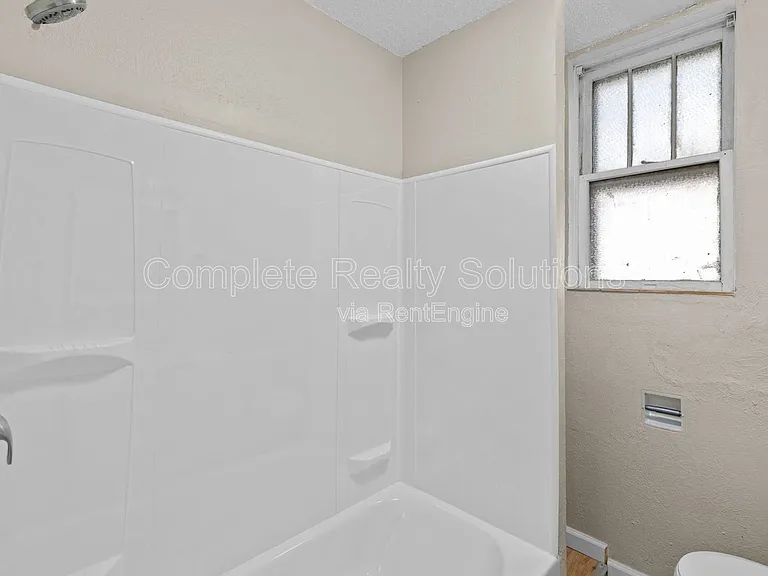 7109 Eugene Ave — Photo 17