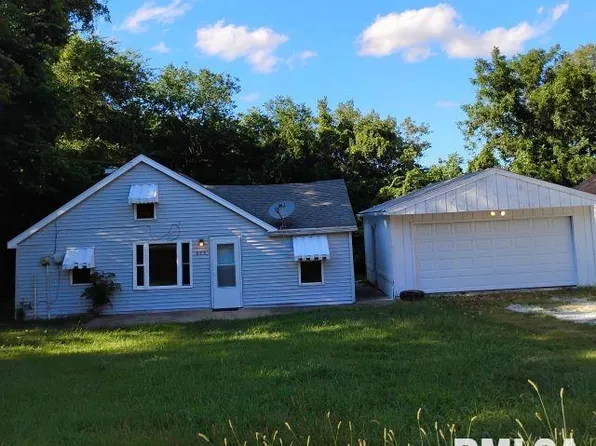 628 Lorentz St, Creve Coeur, IL 61610