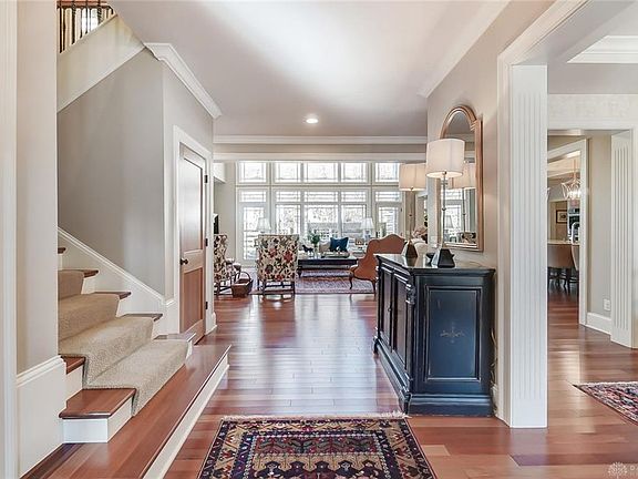 4th image of 4548 Royal Ridge Way