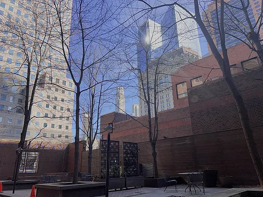 Rented by SERHANT. | media 3