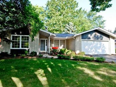 1121 Cardinal Ln, Naperville, IL, 60540