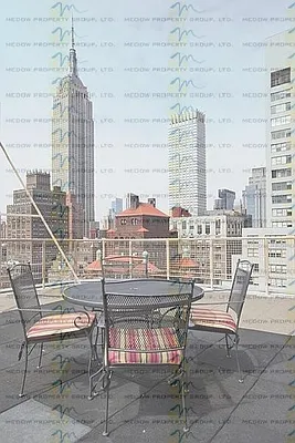 Sold by Medow Property | media 7