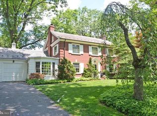 1419 Hillcrest Rd, Lancaster, PA 17603