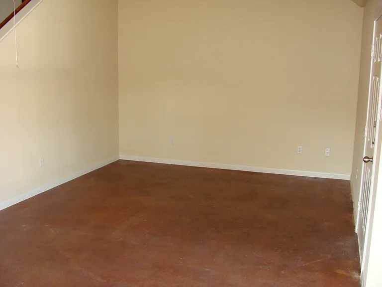 115 Meadow Park Cir #115 — Photo 6