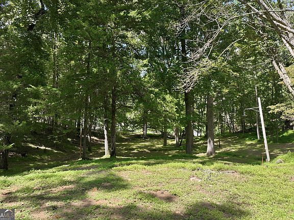 2nd image of 6495 Julian Rd