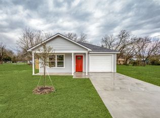 504 Thomas St, Terrell, TX 75160