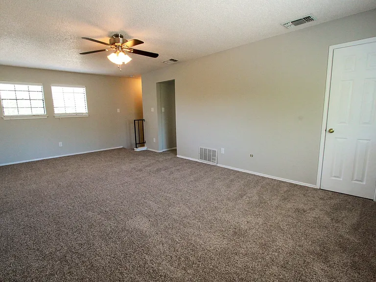 1809 Fawn Ridge Trl — Photo 25